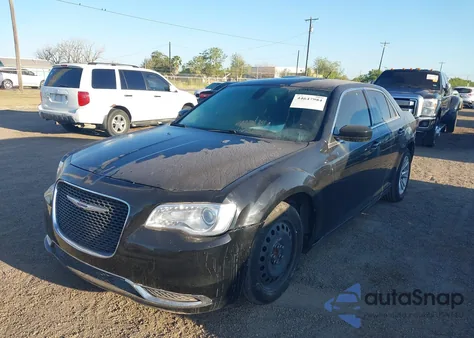 2019 Chrysler 300 Touring L из США, поврежденный, VIN 2C3CCAAGXKH693815